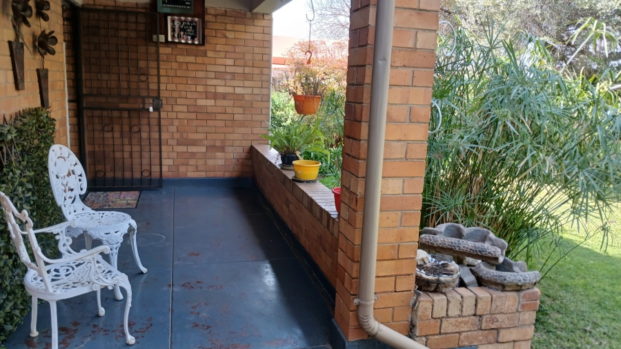 3 Bedroom Property for Sale in Potchefstroom North West